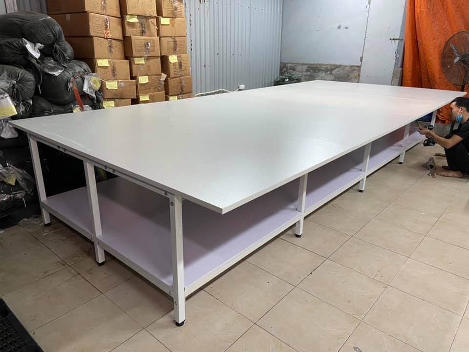 ĐƠN VỊ CUNG CẤP BÀN CẮT VẢI NHÀ MÁY MAY TẠI TP.HCM